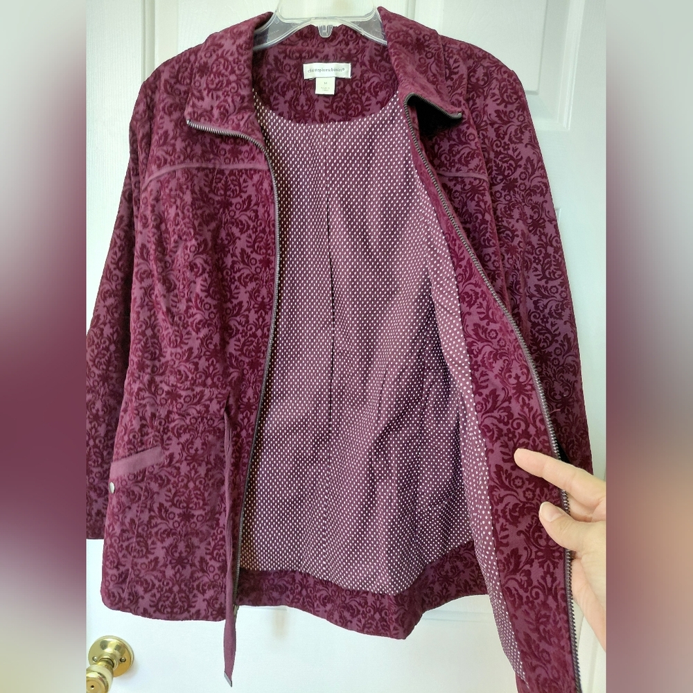 Women's Burgundy Patterned Drawstring Zip Jacket - image 7